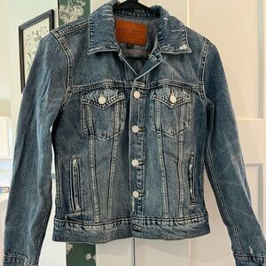 Lucky Brand Women's Faded Blue Denim Jacket